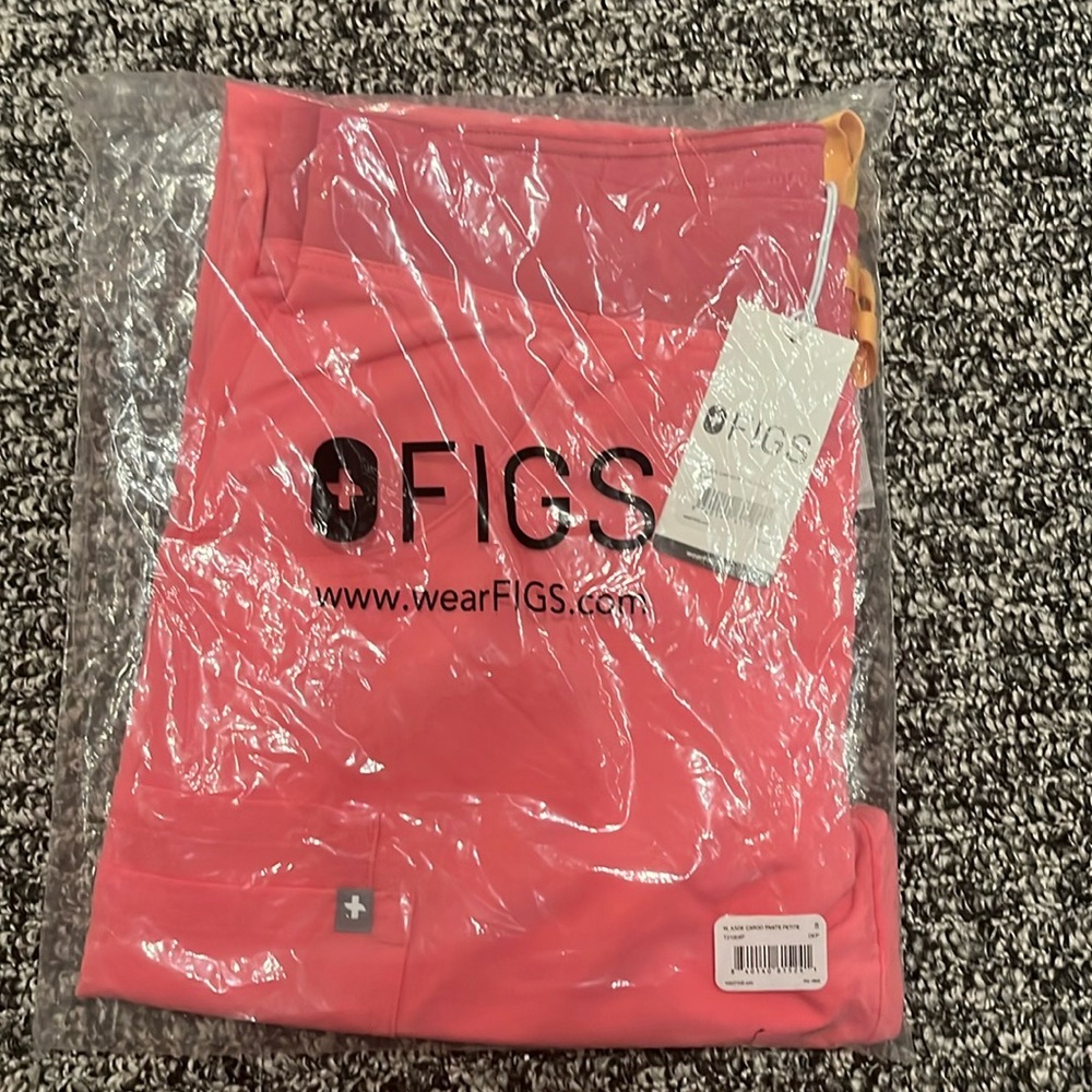 FIGS PINK new with tags and in bag.